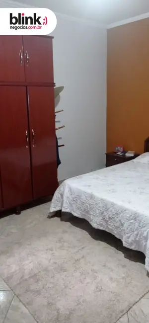 Foto 7 de Casa com 4 quartos à venda, 224m2 em Catanduva - SP