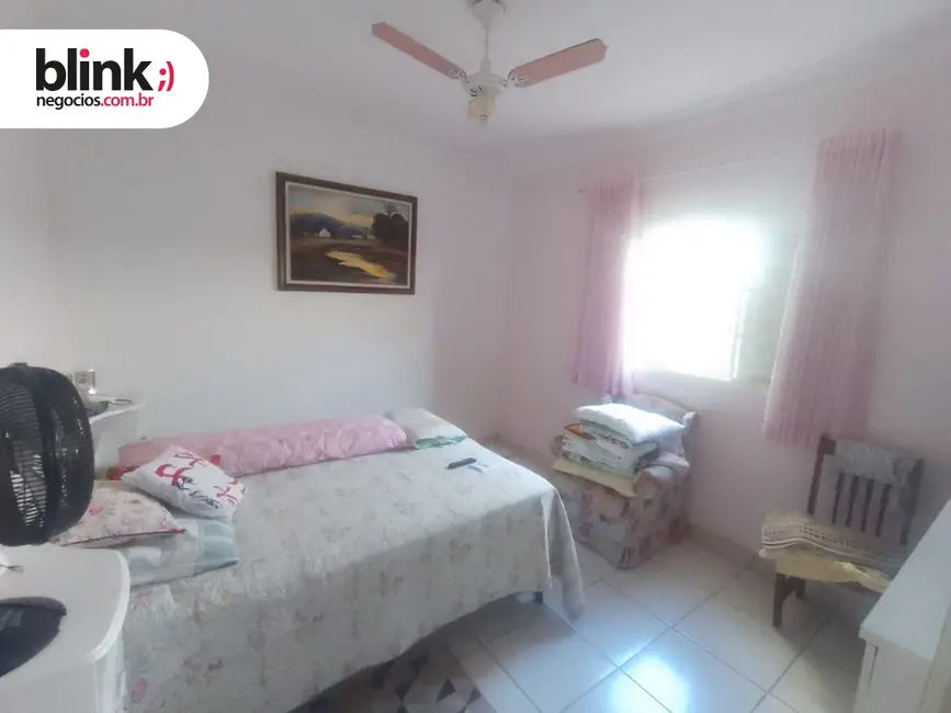 Foto 4 de Casa com 2 quartos à venda, 153m2 em Catanduva - SP