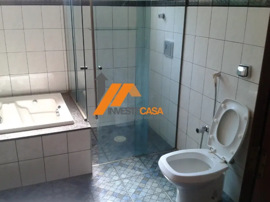 Casa com 3 quartos à venda, 280m2 em Parque das Laranjeiras, Sorocaba - SP - imagem 8 Foto 8 de Casa com 3 quartos à venda, 280m2 em Parque das Laranjeiras, Sorocaba - SP