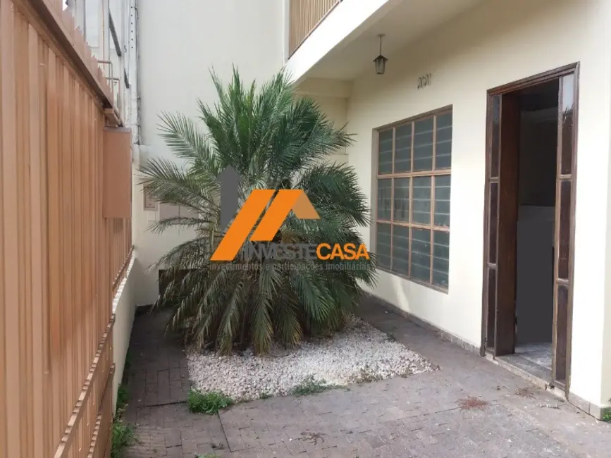 Casa com 3 quartos à venda, 280m2 em Parque das Laranjeiras, Sorocaba - SP - imagem 4 Foto 4 de Casa com 3 quartos à venda, 280m2 em Parque das Laranjeiras, Sorocaba - SP