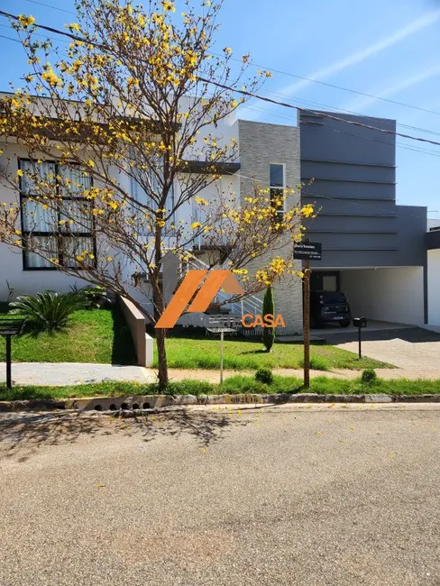 Casa de Condomínio com 3 quartos à venda e para alugar, 236m2 em Vila Nova Sorocaba, Sorocaba - SP - imagem 2 Foto 2 de Casa de Condomínio com 3 quartos à venda e para alugar, 236m2 em Vila Nova Sorocaba, Sorocaba - SP