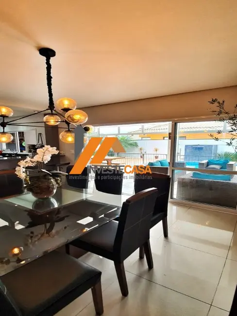 Casa de Condomínio com 3 quartos à venda, 230m2 em Jardim Guarujá, Sorocaba - SP - imagem 4 Foto 4 de Casa de Condomínio com 3 quartos à venda, 230m2 em Jardim Guarujá, Sorocaba - SP