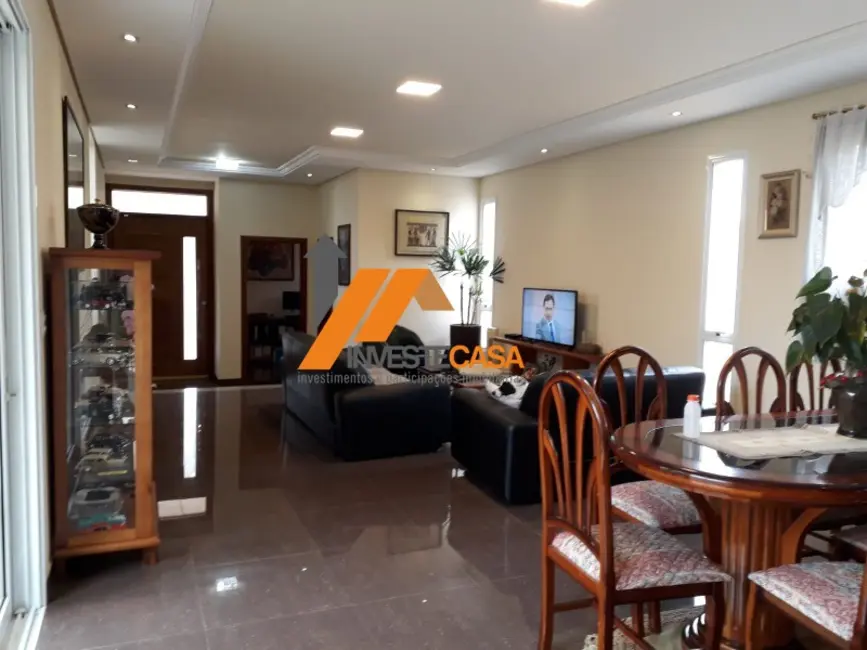 Casa de Condomínio com 3 quartos à venda, 289m2 em Jardim Residencial Chácara Ondina, Sorocaba - SP - imagem 5 Foto 5 de Casa de Condomínio com 3 quartos à venda, 289m2 em Jardim Residencial Chácara Ondina, Sorocaba - SP