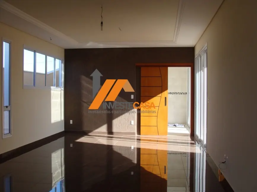 Casa de Condomínio com 3 quartos à venda, 289m2 em Jardim Residencial Chácara Ondina, Sorocaba - SP - imagem 6 Foto 6 de Casa de Condomínio com 3 quartos à venda, 289m2 em Jardim Residencial Chácara Ondina, Sorocaba - SP