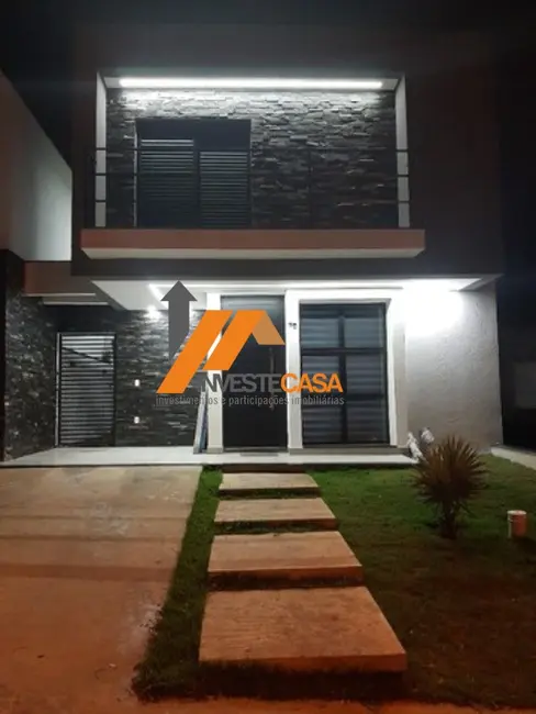 Foto 1 de Casa de Condomínio com 3 quartos à venda, 150m2 em Cajuru do Sul, Sorocaba - SP
