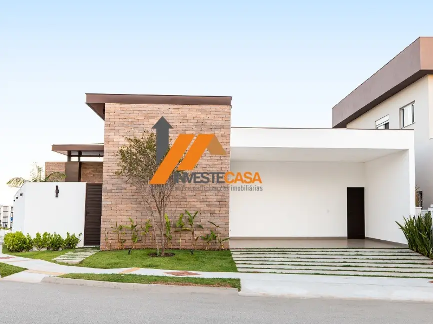 Casa de Condomínio com 3 quartos à venda, 304m2 em Jardim Residencial Chácara Ondina, Sorocaba - SP - imagem 2 Foto 2 de Casa de Condomínio com 3 quartos à venda, 304m2 em Jardim Residencial Chácara Ondina, Sorocaba - SP