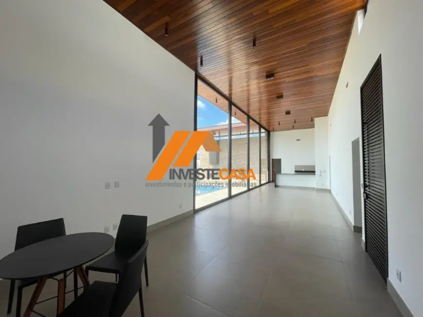 Casa de Condomínio com 3 quartos à venda, 304m2 em Jardim Residencial Chácara Ondina, Sorocaba - SP - imagem 7 Foto 7 de Casa de Condomínio com 3 quartos à venda, 304m2 em Jardim Residencial Chácara Ondina, Sorocaba - SP