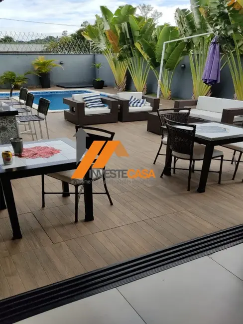 Casa de Condomínio com 3 quartos à venda, 370m2 em Jardim Residencial Chácara Ondina, Sorocaba - SP - imagem 9 Foto 9 de Casa de Condomínio com 3 quartos à venda, 370m2 em Jardim Residencial Chácara Ondina, Sorocaba - SP