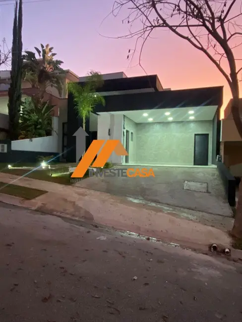 Casa de Condomínio com 3 quartos à venda, 160m2 em Cajuru do Sul, Sorocaba - SP - imagem 3 Foto 3 de Casa de Condomínio com 3 quartos à venda, 160m2 em Cajuru do Sul, Sorocaba - SP