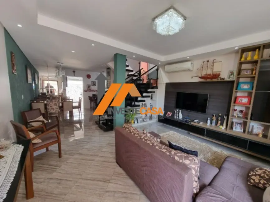 Foto 4 de Casa de Condomínio com 3 quartos à venda, 185m2 em Horto Florestal, Sorocaba - SP