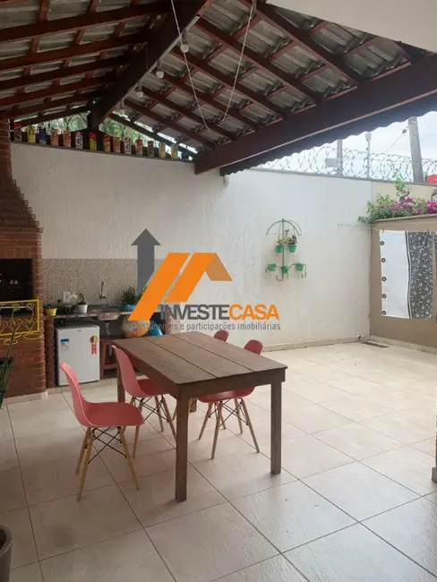 Foto 7 de Casa de Condomínio com 3 quartos para alugar, 150m2 em Jardim Guadalajara, Sorocaba - SP