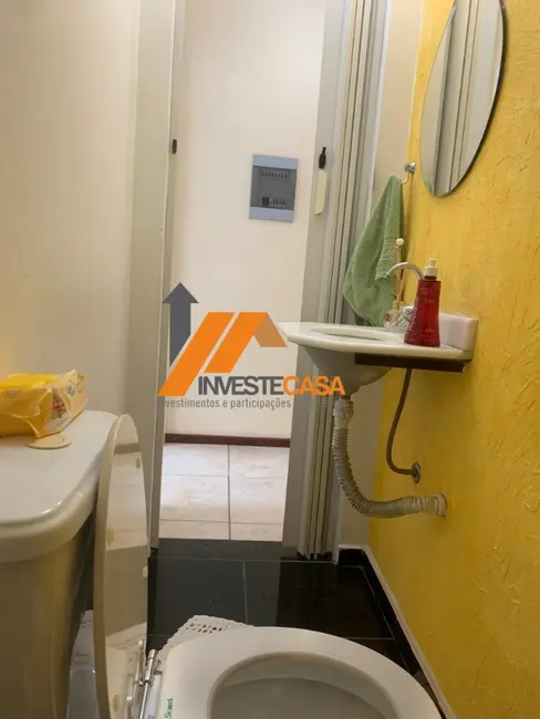 Foto 4 de Casa de Condomínio com 3 quartos para alugar, 150m2 em Jardim Guadalajara, Sorocaba - SP