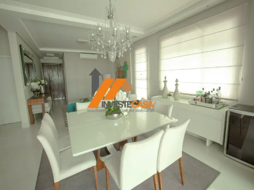 Casa de Condomínio com 3 quartos à venda, 320m2 em Sorocaba - SP - imagem 4 Foto 4 de Casa de Condomínio com 3 quartos à venda, 320m2 em Sorocaba - SP