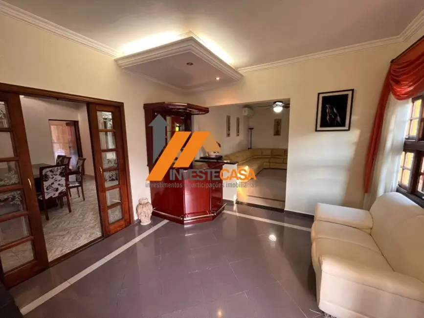 Casa de Condomínio com 6 quartos para alugar, 630m2 em Jardim Isaura, Sorocaba - SP - imagem 7 Foto 7 de Casa de Condomínio com 6 quartos para alugar, 630m2 em Jardim Isaura, Sorocaba - SP