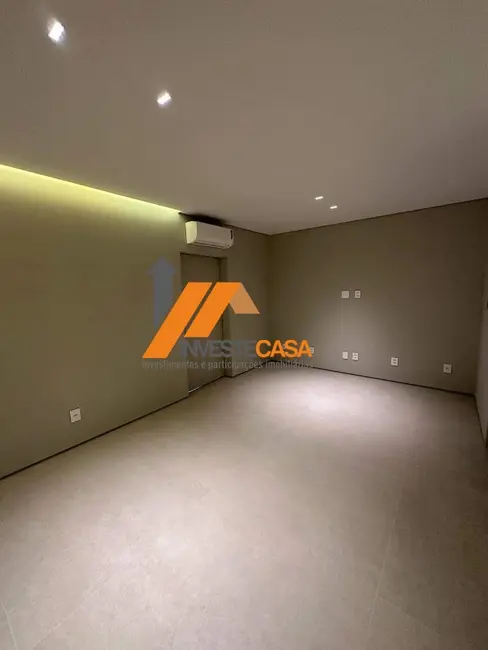 Casa de Condomínio com 3 quartos à venda, 275m2 em Jardim Residencial Chácara Ondina, Sorocaba - SP - imagem 6 Foto 6 de Casa de Condomínio com 3 quartos à venda, 275m2 em Jardim Residencial Chácara Ondina, Sorocaba - SP