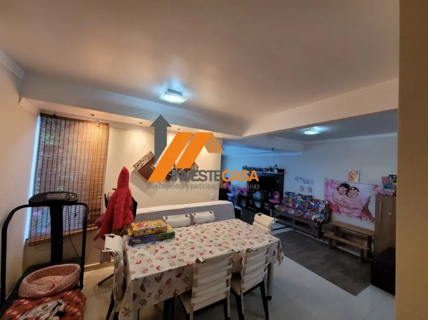 Foto 9 de Casa de Condomínio com 3 quartos à venda, 120m2 em Jardim São Carlos, Sorocaba - SP