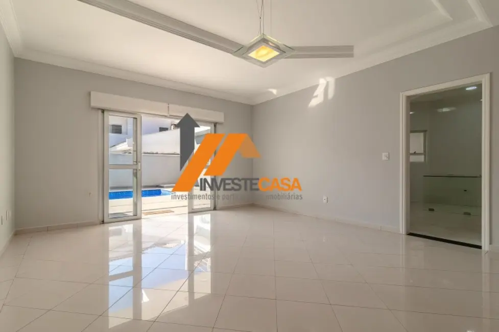Casa de Condomínio com 4 quartos à venda, 310m2 em Jardim Residencial Tivoli Park, Sorocaba - SP - imagem 3 Foto 3 de Casa de Condomínio com 4 quartos à venda, 310m2 em Jardim Residencial Tivoli Park, Sorocaba - SP