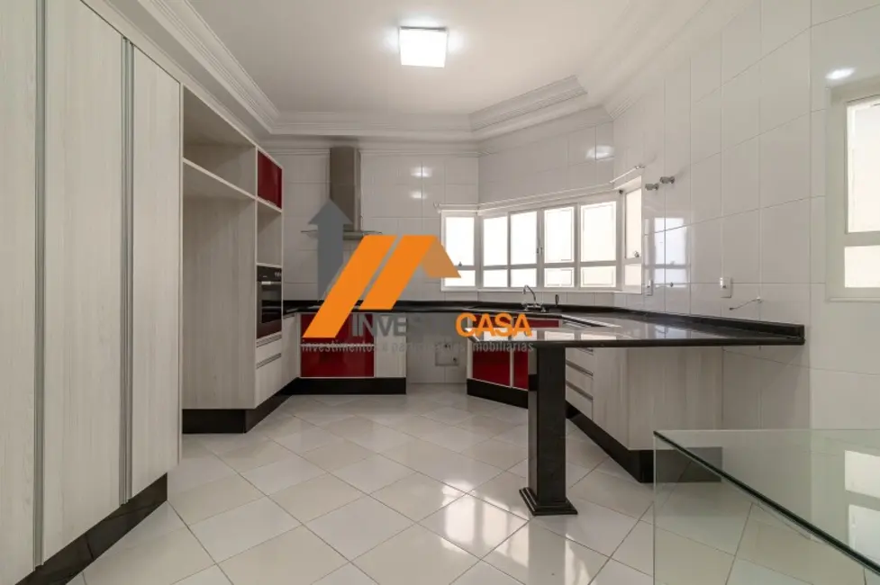 Casa de Condomínio com 4 quartos à venda, 310m2 em Jardim Residencial Tivoli Park, Sorocaba - SP - imagem 4 Foto 4 de Casa de Condomínio com 4 quartos à venda, 310m2 em Jardim Residencial Tivoli Park, Sorocaba - SP