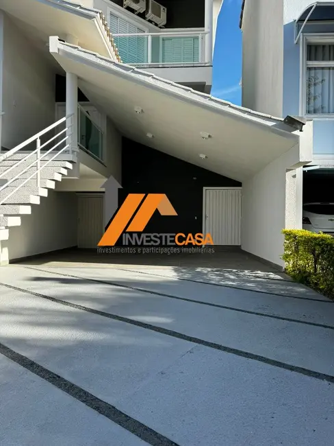Foto 2 de Casa de Condomínio com 3 quartos à venda, 290m2 em Parque Residencial Villa dos Inglezes, Sorocaba - SP