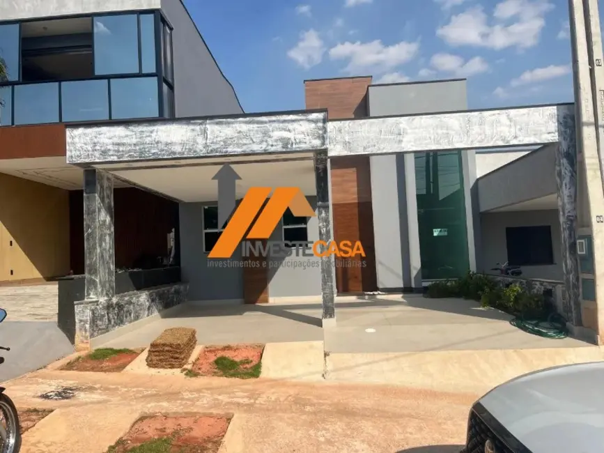 Foto 2 de Casa de Condomínio com 3 quartos à venda, 118m2 em Horto Florestal, Sorocaba - SP