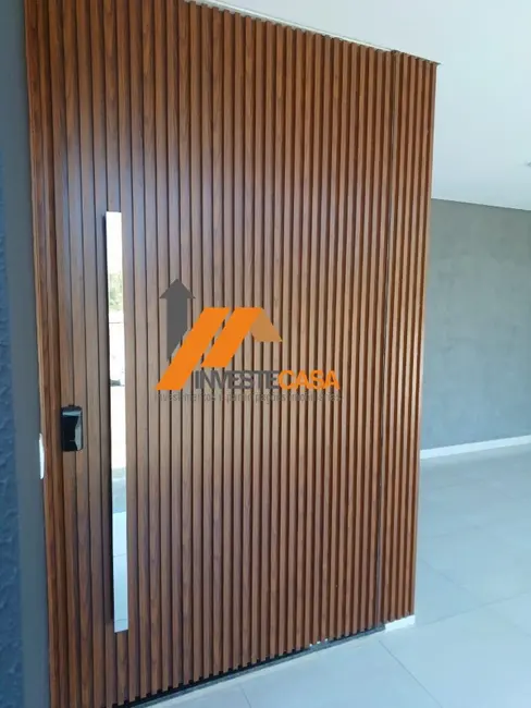Foto 2 de Casa de Condomínio com 3 quartos à venda e para alugar, 181m2 em Aparecidinha, Sorocaba - SP