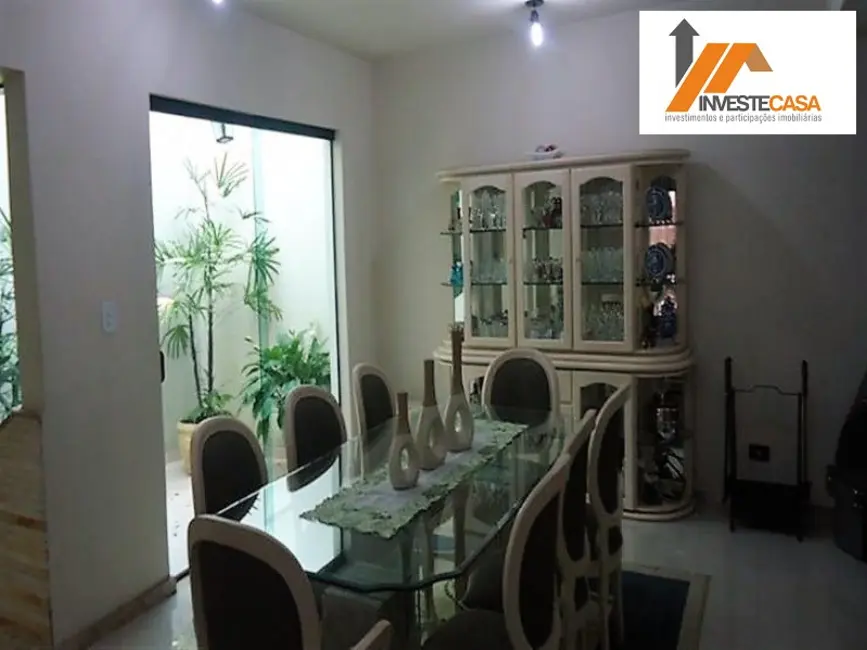 Casa de Condomínio com 4 quartos à venda, 360m2 em Granja Olga I, Sorocaba - SP - imagem 2 Foto 2 de Casa de Condomínio com 4 quartos à venda, 360m2 em Granja Olga I, Sorocaba - SP