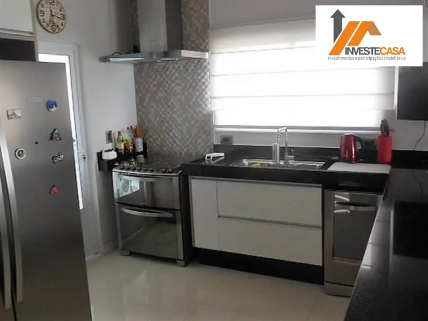 Casa de Condomínio com 5 quartos à venda, 305m2 em Jardim Residencial Chácara Ondina, Sorocaba - SP - imagem 5 Foto 5 de Casa de Condomínio com 5 quartos à venda, 305m2 em Jardim Residencial Chácara Ondina, Sorocaba - SP