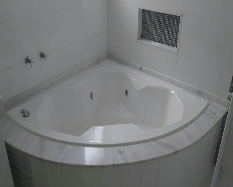 Foto 4 de Casa de Condomínio com 3 quartos à venda, 280m2 em Vossoroca, Votorantim - SP