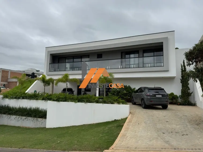 Foto 1 de Casa de Condomínio com 3 quartos para alugar, 300m2 em Aracoiaba Da Serra - SP