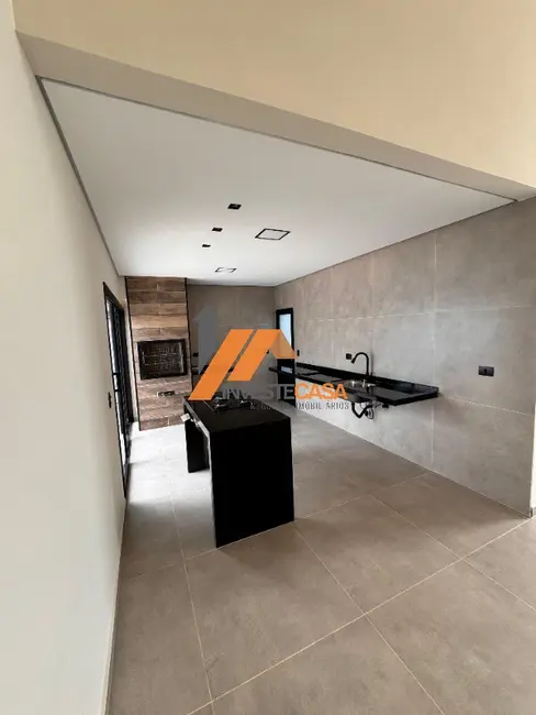 Casa de Condomínio com 3 quartos à venda, 130m2 em Wanel Ville, Sorocaba - SP - imagem 6 Foto 6 de Casa de Condomínio com 3 quartos à venda, 130m2 em Wanel Ville, Sorocaba - SP