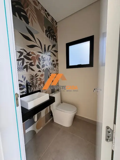 Casa de Condomínio com 3 quartos à venda, 130m2 em Wanel Ville, Sorocaba - SP - imagem 4 Foto 4 de Casa de Condomínio com 3 quartos à venda, 130m2 em Wanel Ville, Sorocaba - SP