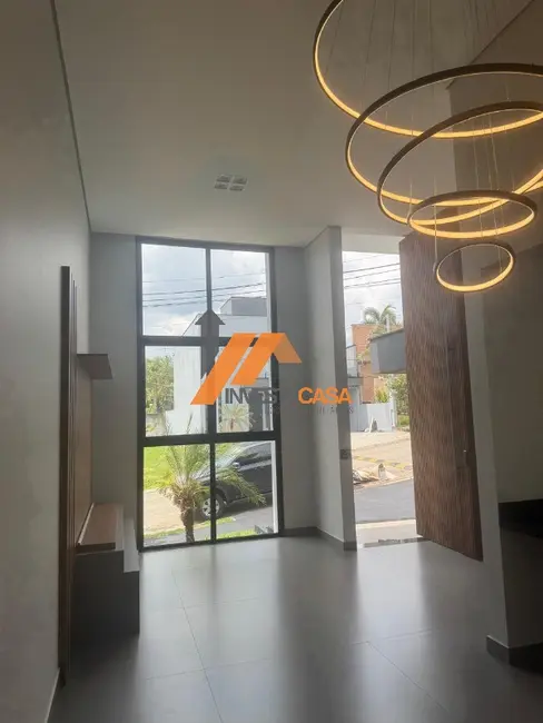 Casa de Condomínio com 3 quartos à venda, 179m2 em Jardim Astro, Sorocaba - SP - imagem 6 Foto 6 de Casa de Condomínio com 3 quartos à venda, 179m2 em Jardim Astro, Sorocaba - SP