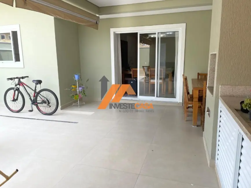 Casa de Condomínio com 4 quartos à venda, 251m2 em Parque Residencial Villa dos Inglezes, Sorocaba - SP - imagem 6 Foto 6 de Casa de Condomínio com 4 quartos à venda, 251m2 em Parque Residencial Villa dos Inglezes, Sorocaba - SP