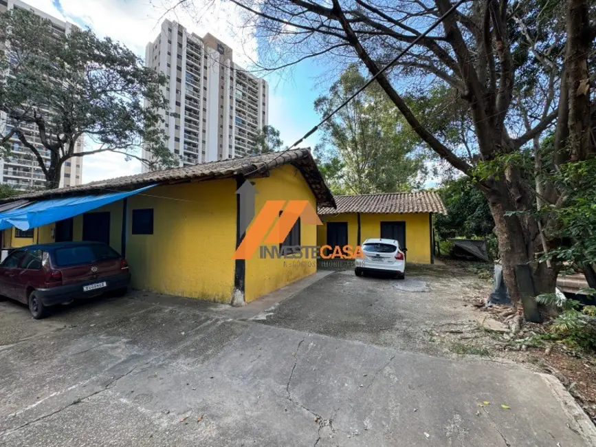 Terreno / Lote à venda e para alugar, 2400m2 em Jardim São Carlos, Sorocaba - SP - imagem 8 Foto 8 de Terreno / Lote à venda e para alugar, 2400m2 em Jardim São Carlos, Sorocaba - SP