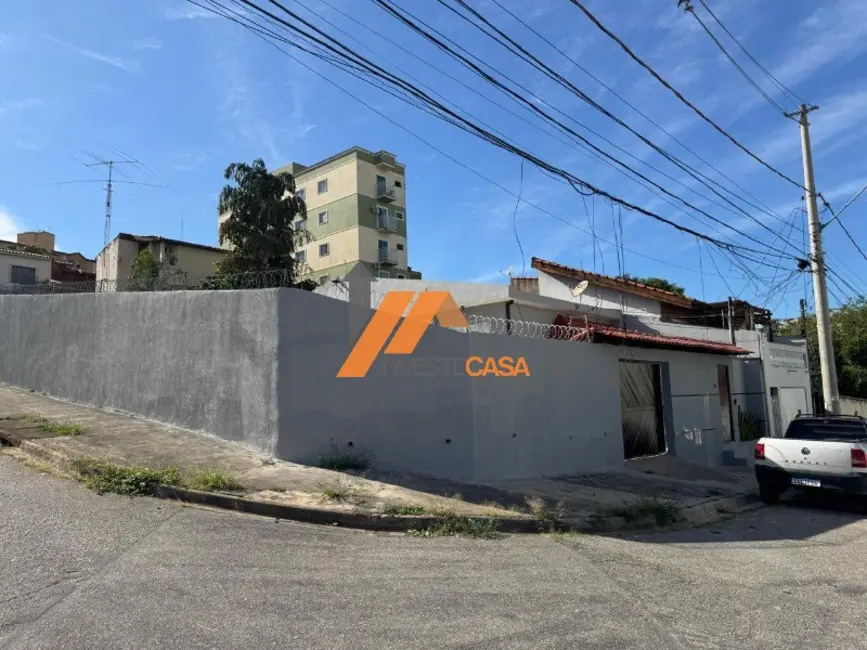 Casa com 3 quartos à venda, 160m2 em Cidade Jardim, Sorocaba - SP - imagem 4 Foto 4 de Casa com 3 quartos à venda, 160m2 em Cidade Jardim, Sorocaba - SP
