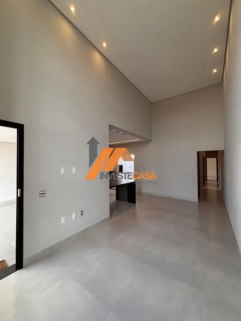 Casa de Condomínio com 3 quartos à venda, 200m2 em Jardim Novo Horizonte, Sorocaba - SP - imagem 3 Foto 3 de Casa de Condomínio com 3 quartos à venda, 200m2 em Jardim Novo Horizonte, Sorocaba - SP