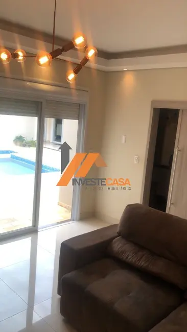 Foto 3 de Casa de Condomínio com 3 quartos à venda, 285m2 em Aracoiaba Da Serra - SP