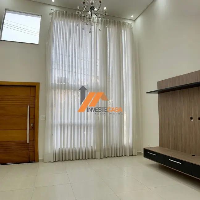 Casa de Condomínio com 3 quartos à venda, 140m2 em Wanel Ville, Sorocaba - SP - imagem 3 Foto 3 de Casa de Condomínio com 3 quartos à venda, 140m2 em Wanel Ville, Sorocaba - SP