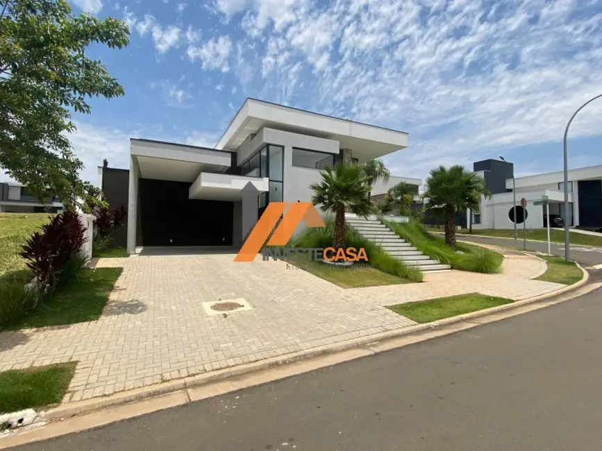 Foto 3 de Casa de Condomínio com 4 quartos para alugar, 250m2 em Alphaville Nova Esplanada, Votorantim - SP