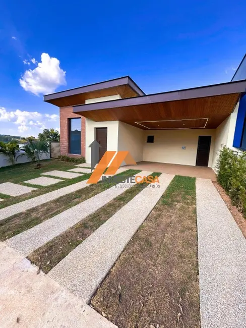 Casa de Condomínio com 3 quartos à venda, 194m2 em Cajuru do Sul, Sorocaba - SP - imagem 2 Foto 2 de Casa de Condomínio com 3 quartos à venda, 194m2 em Cajuru do Sul, Sorocaba - SP