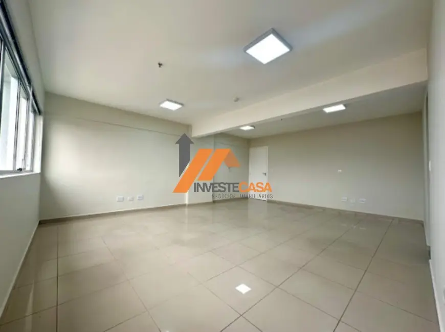 Foto 3 de Sala Comercial para alugar, 55m2 em Parque Campolim, Sorocaba - SP