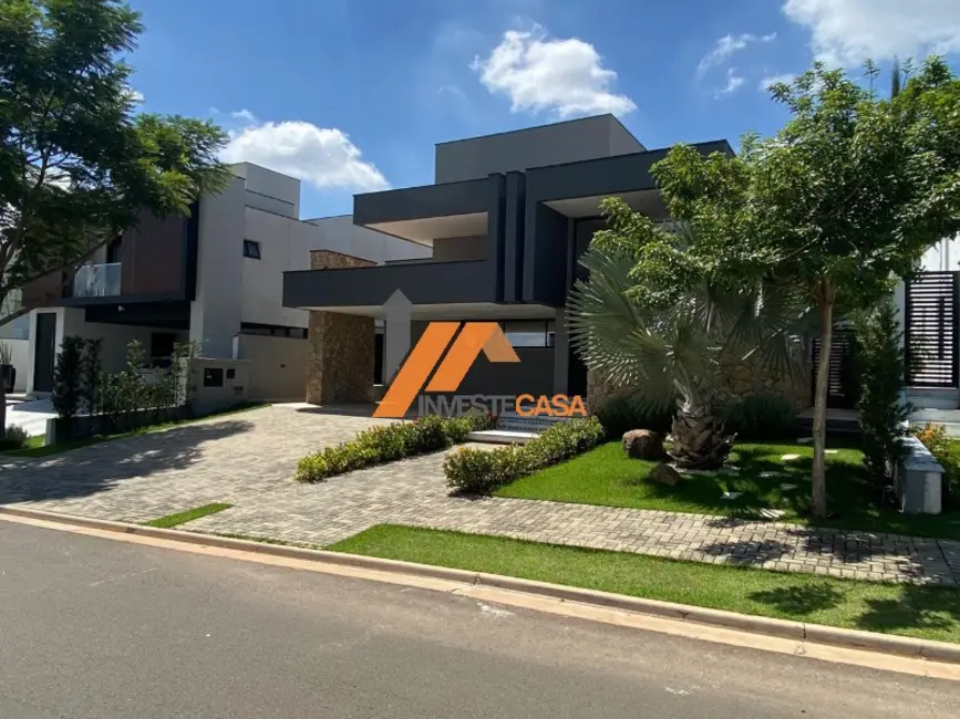 Foto 3 de Casa de Condomínio com 4 quartos para alugar, 250m2 em Alphaville Nova Esplanada, Votorantim - SP