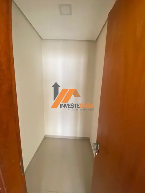 Foto 9 de Casa de Condomínio com 3 quartos para alugar, 220m2 em Chácaras Reunidas São Jorge, Sorocaba - SP