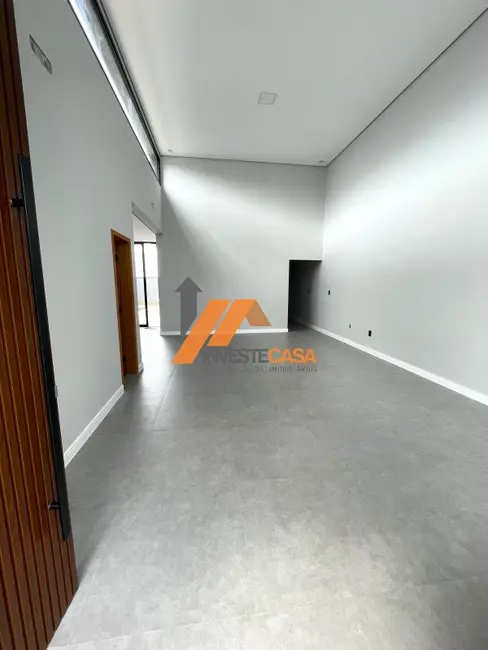 Foto 2 de Casa de Condomínio com 3 quartos à venda, 177m2 em Residencial Villa do Bosque, Sorocaba - SP