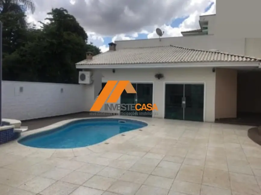 Foto 3 de Casa de Condomínio com 3 quartos à venda, 300m2 em Granja Olga III, Sorocaba - SP