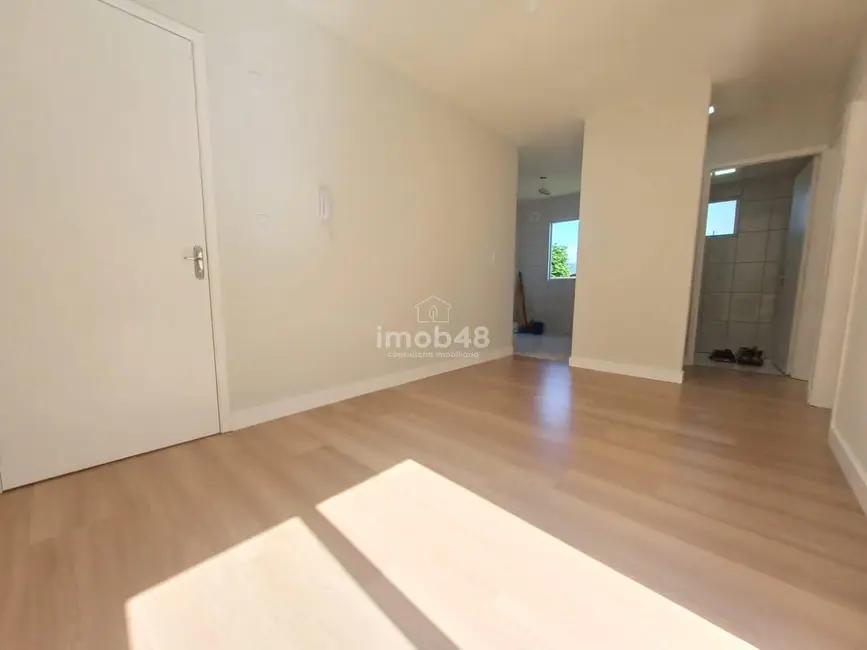 Foto 3 de Apartamento com 2 quartos à venda, 46m2 em Guarda do Cubatão, Palhoca - SC