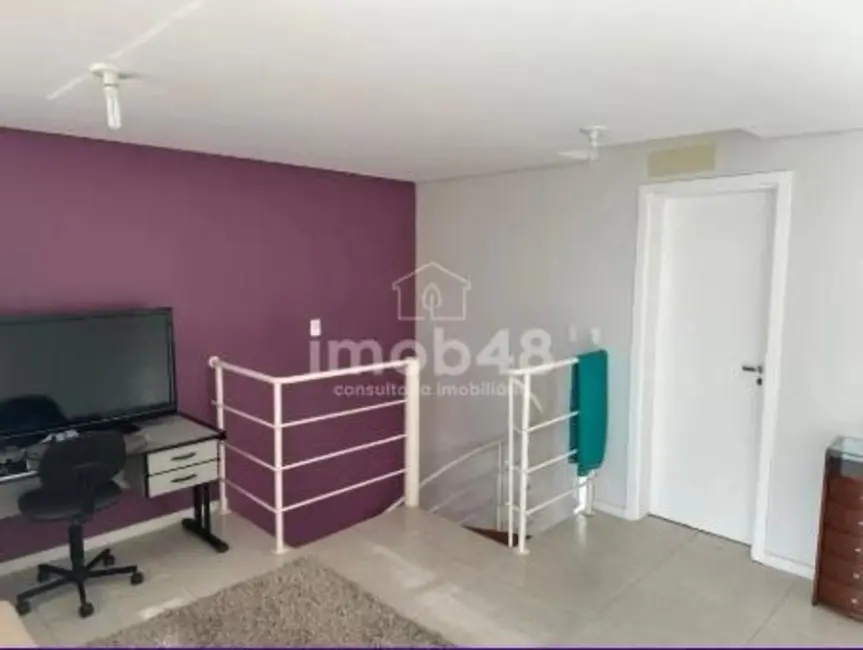 Casa com 1 quarto à venda, 100m2 em Barreiros, Sao Jose - SC - imagem 9 Foto 9 de Casa com 1 quarto à venda, 100m2 em Barreiros, Sao Jose - SC