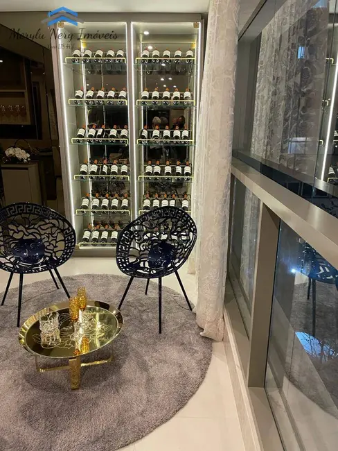 Apartamento com 3 quartos à venda, 220m2 em Moema, São Paulo - SP - imagem 7 Foto 7 de Apartamento com 3 quartos à venda, 220m2 em Moema, São Paulo - SP