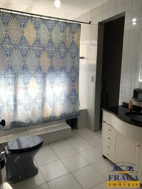 Sobrado com 4 quartos à venda, 250m2 em Jardim Nova Ipanema, Sorocaba - SP - imagem 8 Foto 8 de Sobrado com 4 quartos à venda, 250m2 em Jardim Nova Ipanema, Sorocaba - SP