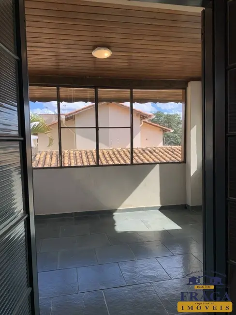 Sobrado com 4 quartos à venda, 250m2 em Jardim Nova Ipanema, Sorocaba - SP - imagem 5 Foto 5 de Sobrado com 4 quartos à venda, 250m2 em Jardim Nova Ipanema, Sorocaba - SP